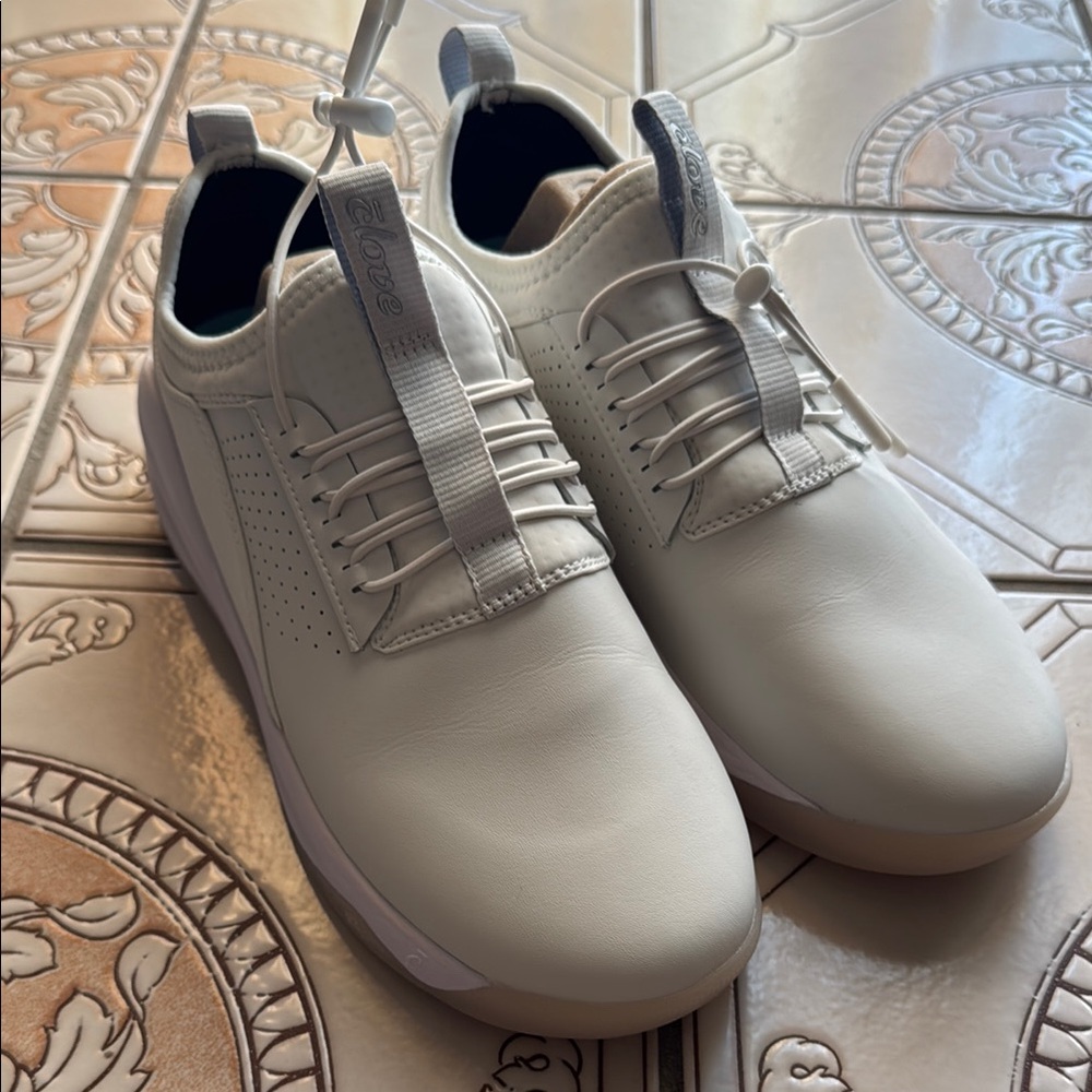 Allbirds Women's Wool Runner-Up Athletic Shoes in Off-White
